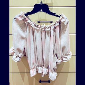 Violet + Claire white pink snake print Off shoulder blouse size Small